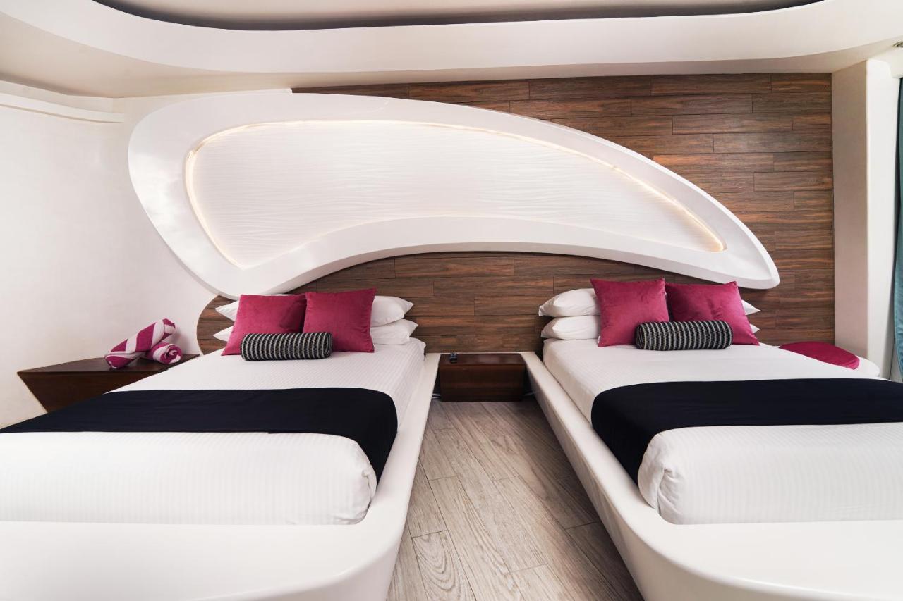 The Carmen Hotel - Ocean Front (Adults Only) Playa del Carmen Ruang foto