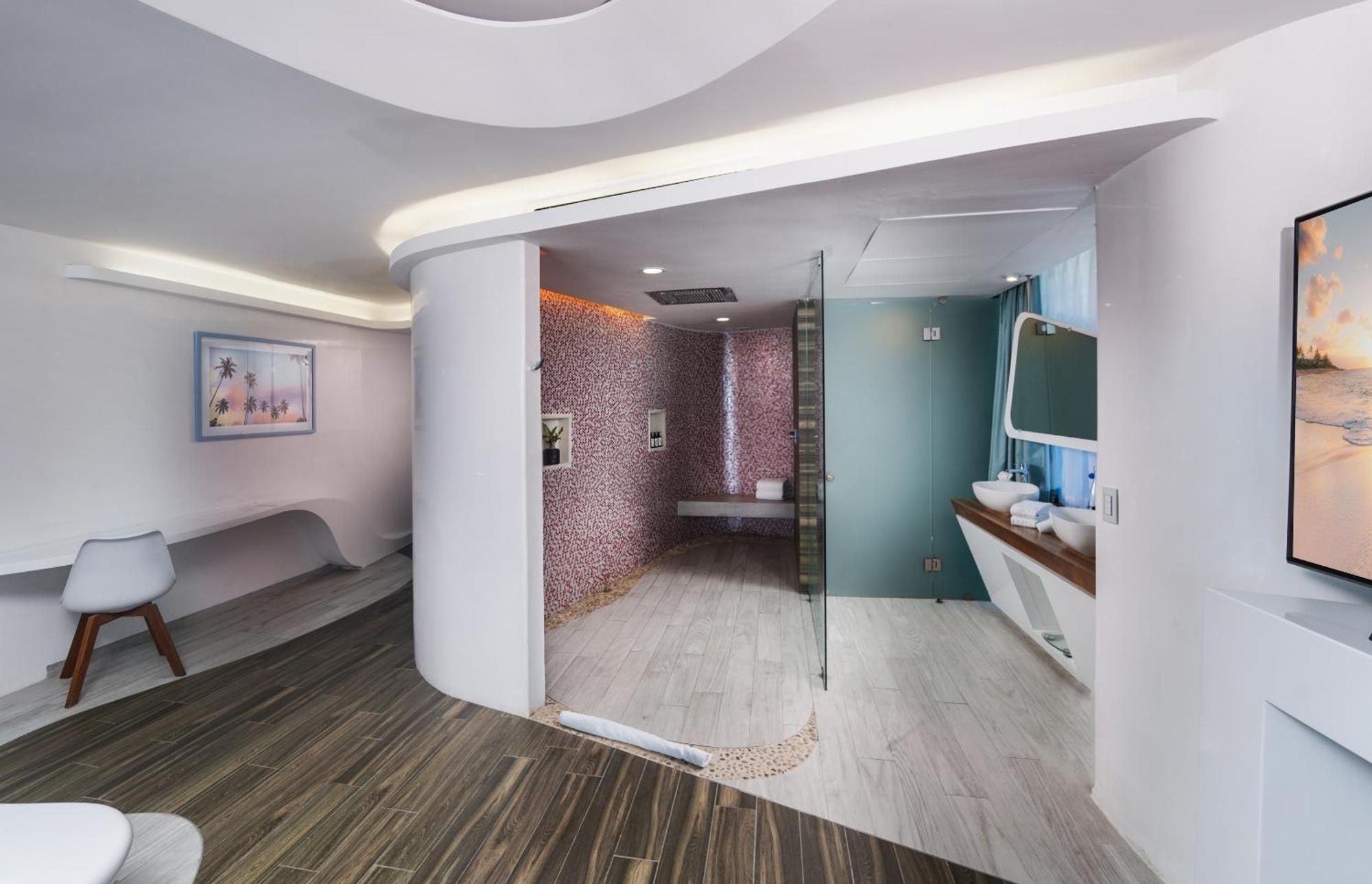 The Carmen Hotel - Ocean Front (Adults Only) Playa del Carmen Ruang foto