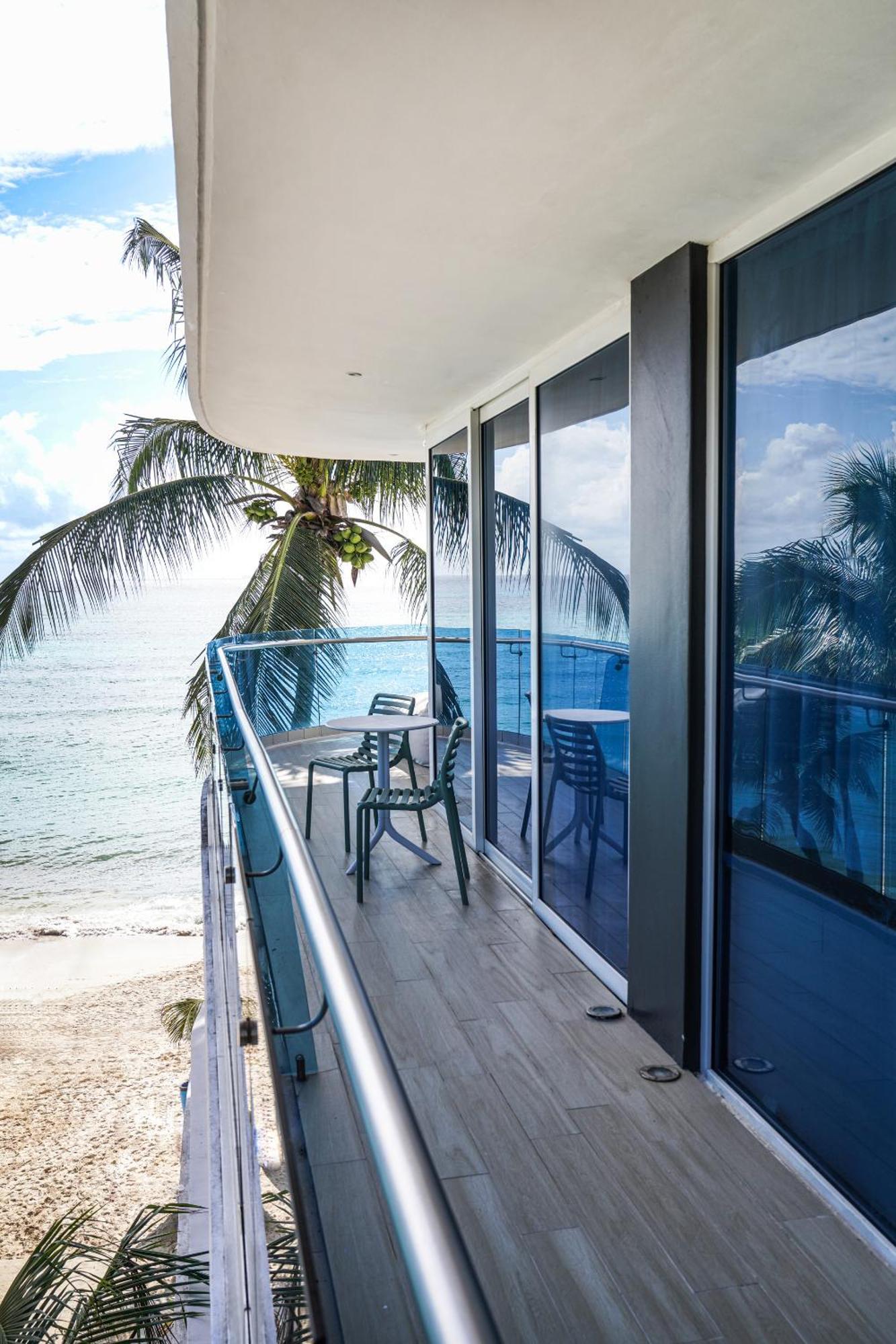 The Carmen Hotel - Ocean Front (Adults Only) Playa del Carmen Ruang foto