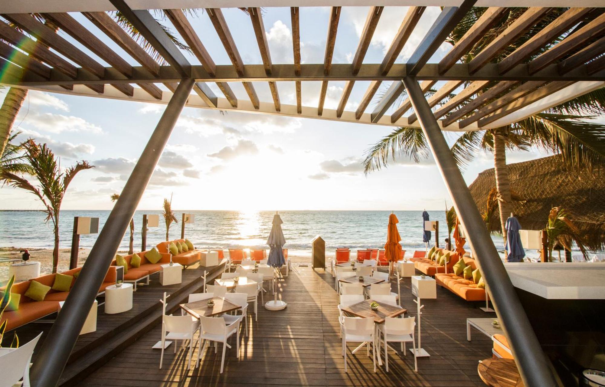 The Carmen Hotel - Ocean Front (Adults Only) Playa del Carmen Bagian luar foto